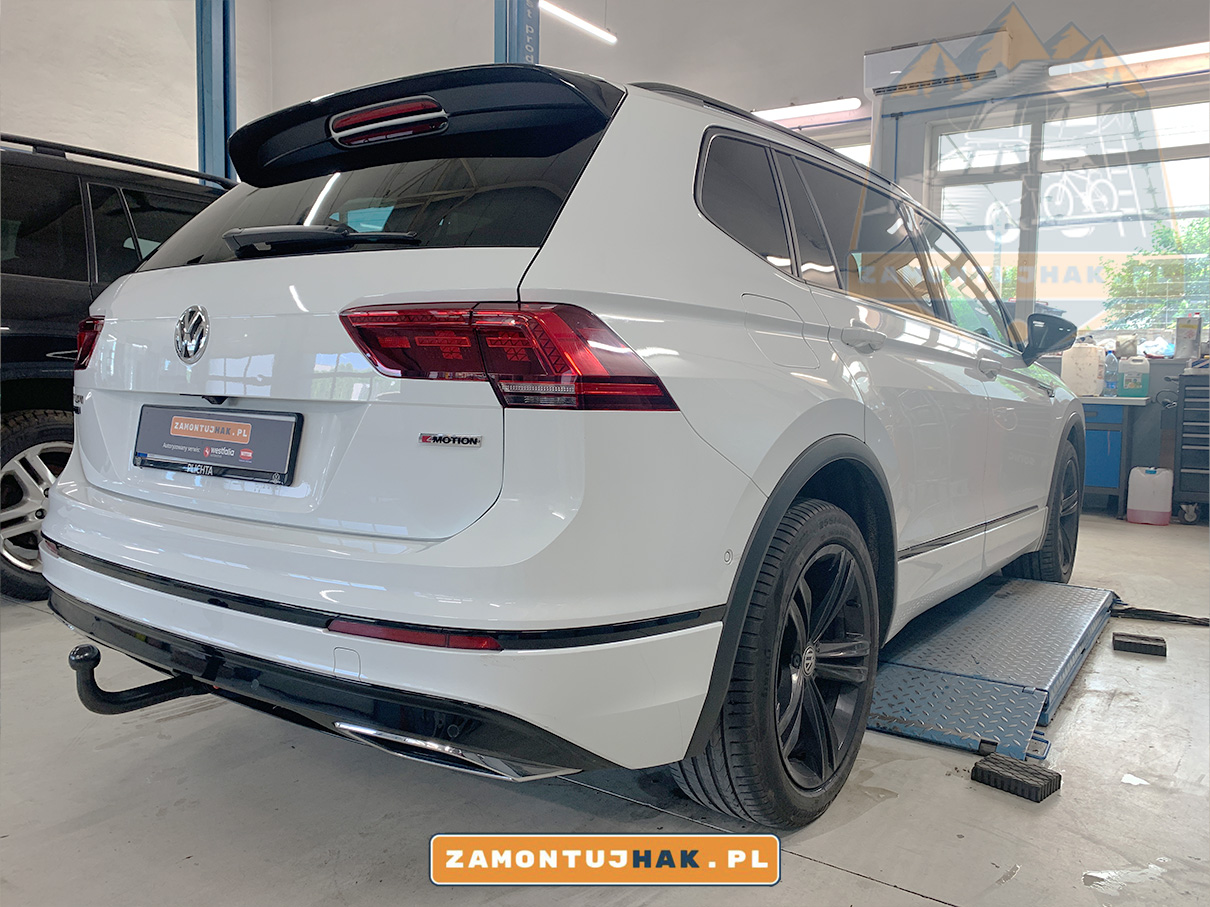 montaż haka volkswagen Tiguan